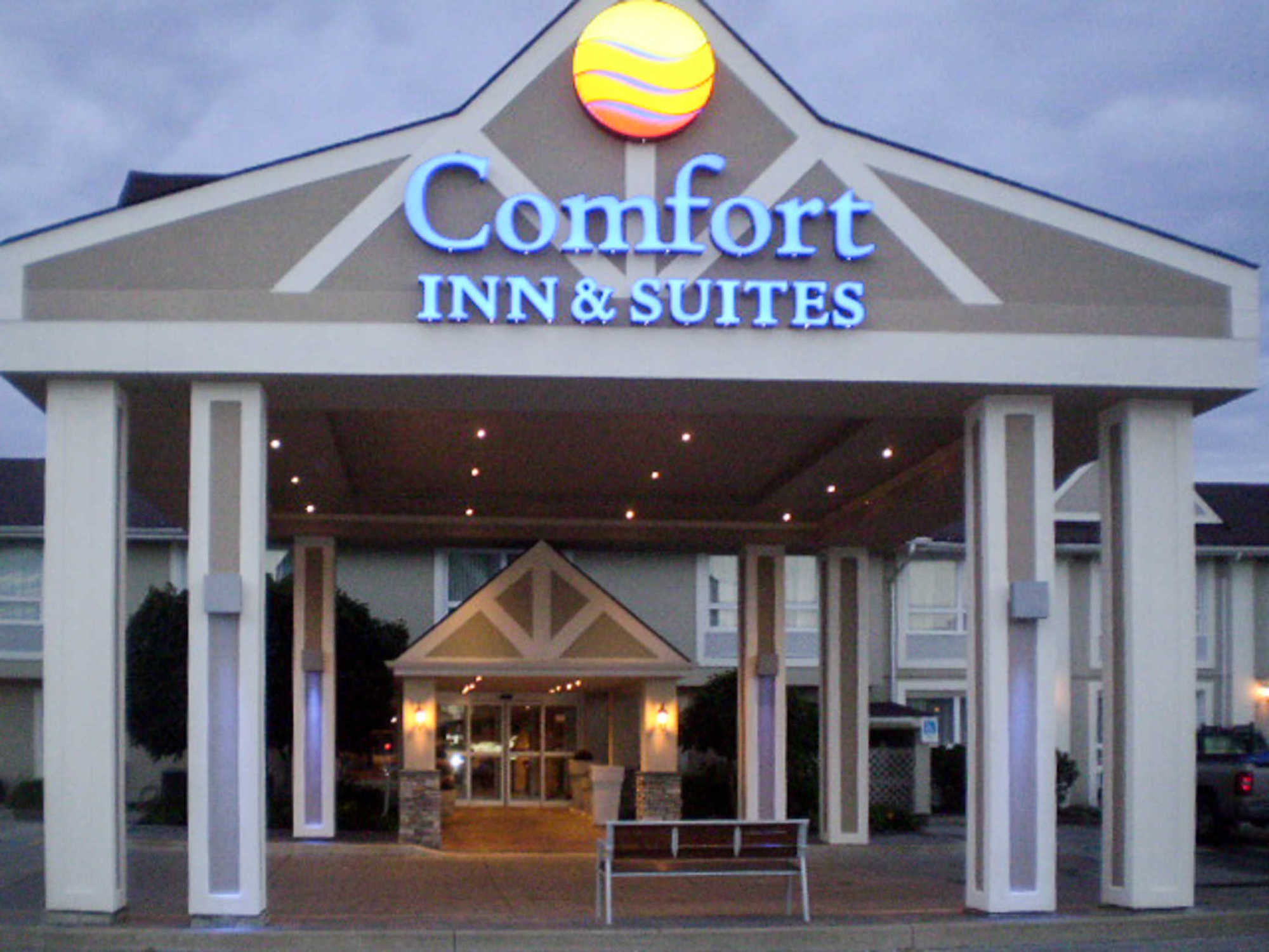 Comfort Inn & Suites Collingwood Exterior foto